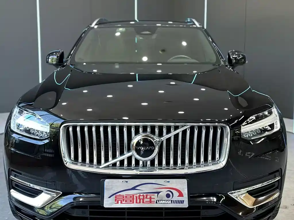 Volvo XC90 — миниатюра 2