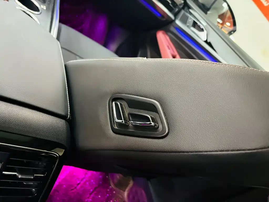 Volkswagen Passat — миниатюра 18