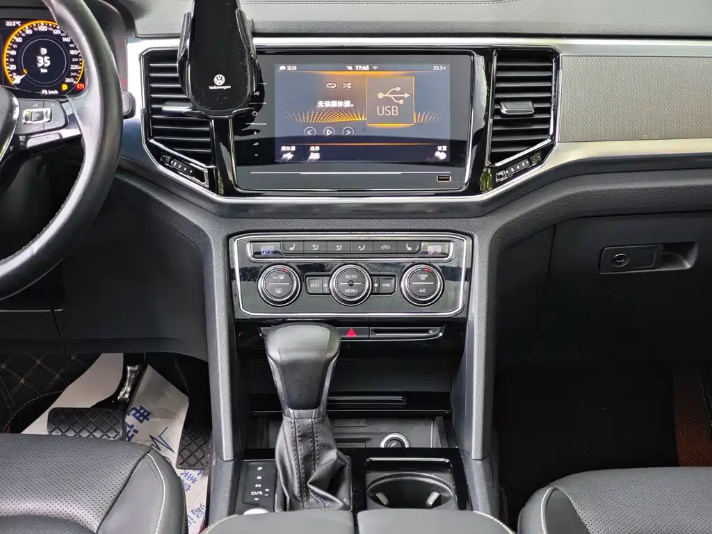 Volkswagen Teramont — миниатюра 12