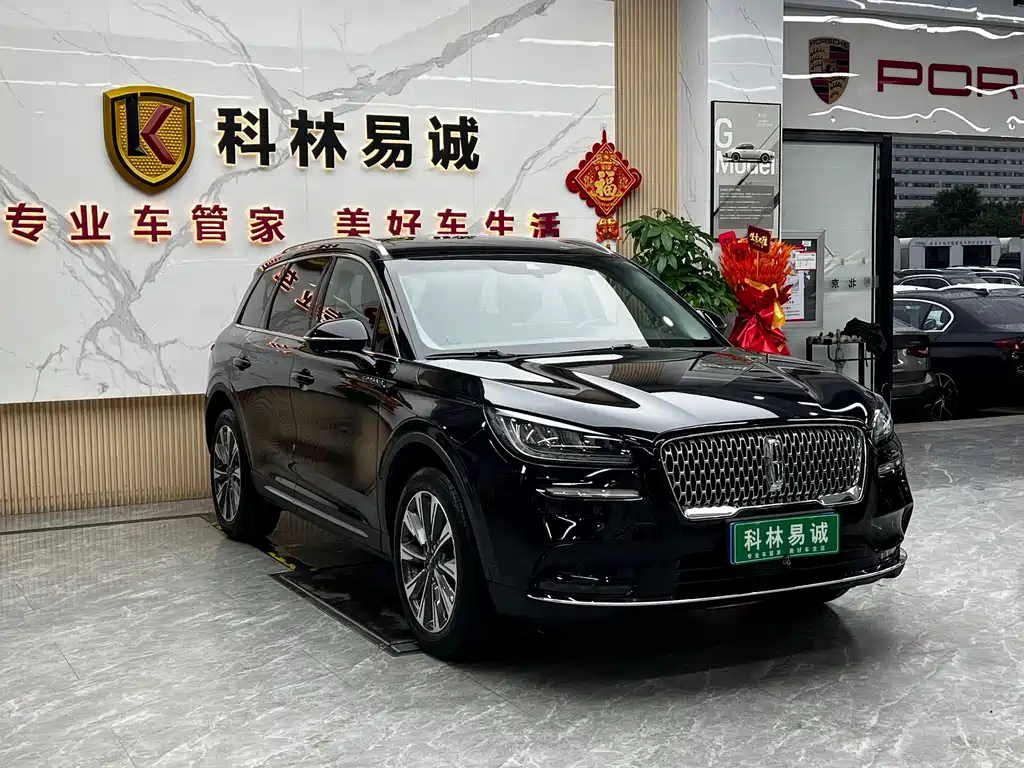 Lincoln Corsair 2022 2.0T