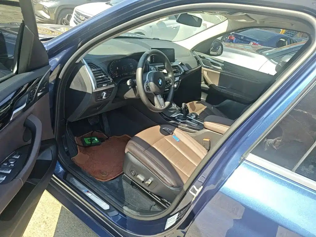 BMW X3 — миниатюра 15
