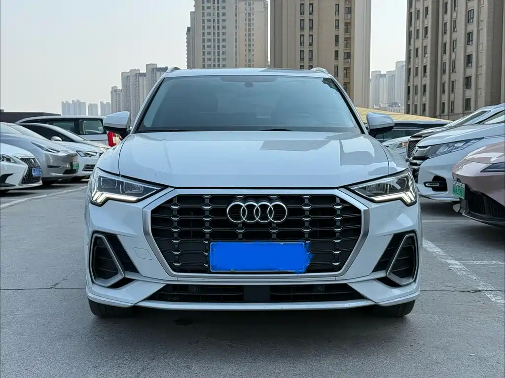 Audi Q3 — миниатюра 2