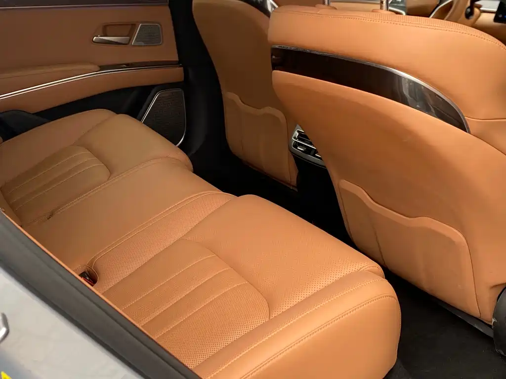 BYD Han L — миниатюра 10