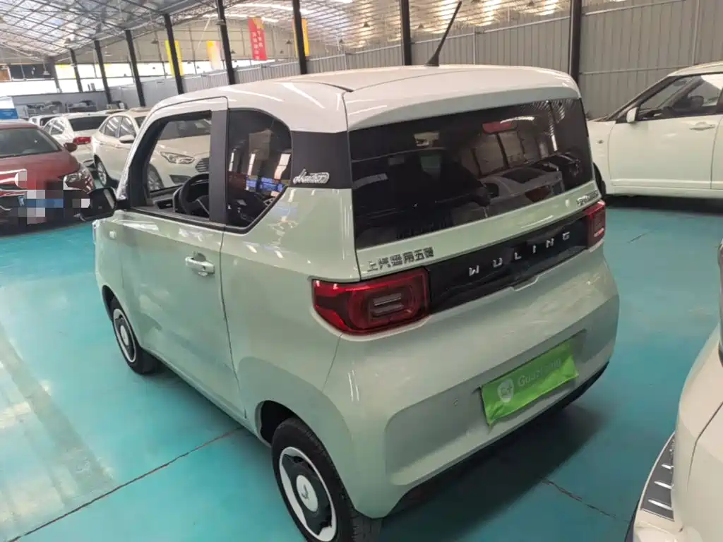 Wuling MINIEV — миниатюра 5