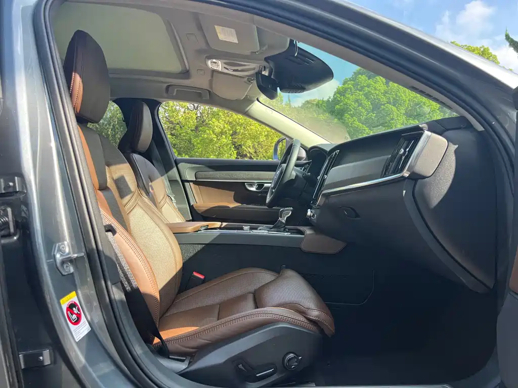Volvo V90 — миниатюра 4
