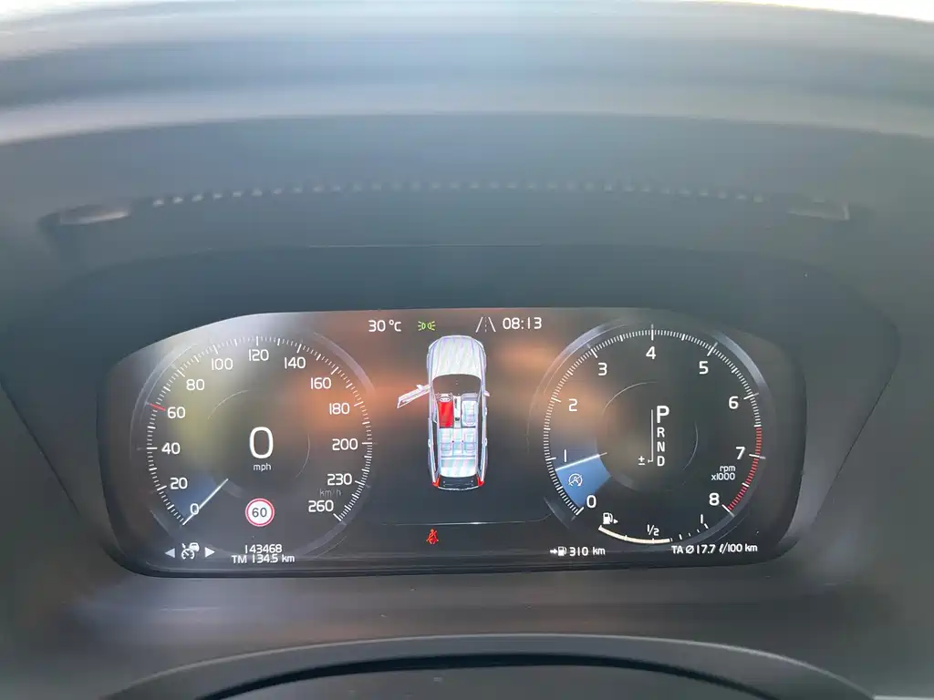 Volvo V90 — миниатюра 9