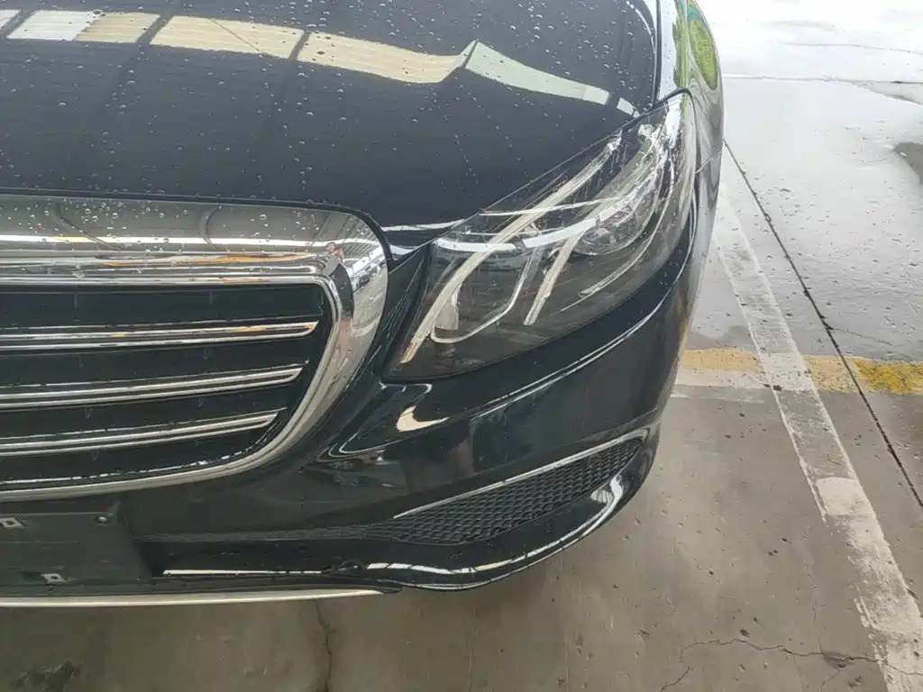 Mercedes-Benz E-Class — миниатюра 24