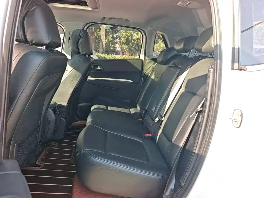 Peugeot 3008 — миниатюра 17