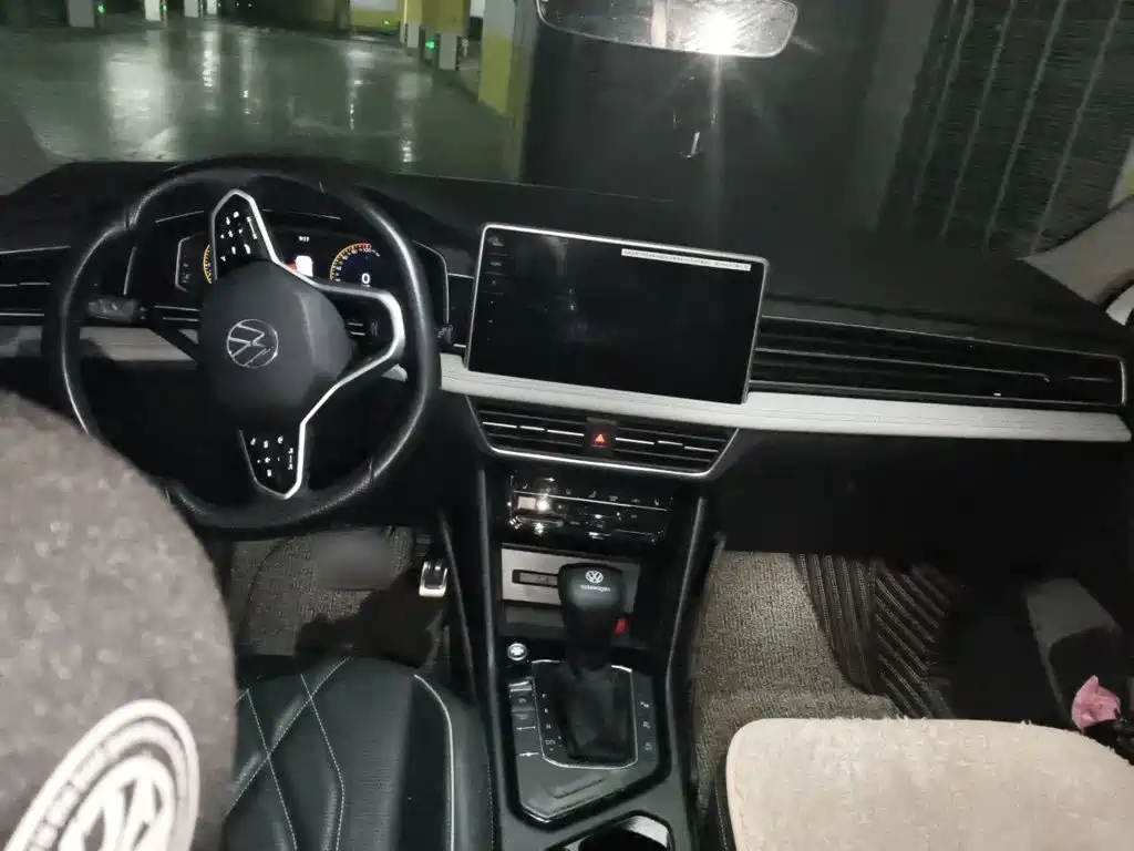 Volkswagen Tiguan L — миниатюра 13