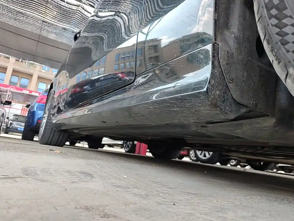 Mercedes-Benz E-Class (Import) — миниатюра 21