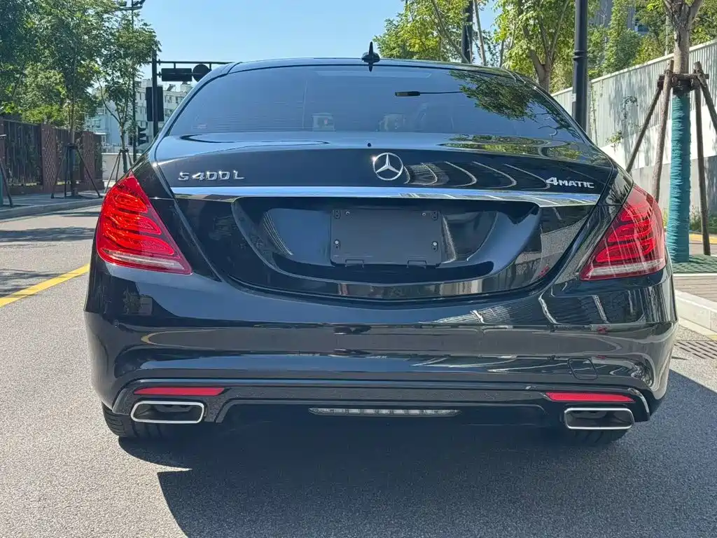 Mercedes-Benz S-Class — миниатюра 9