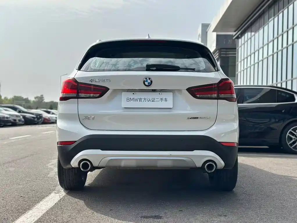 BMW X1 — миниатюра 14