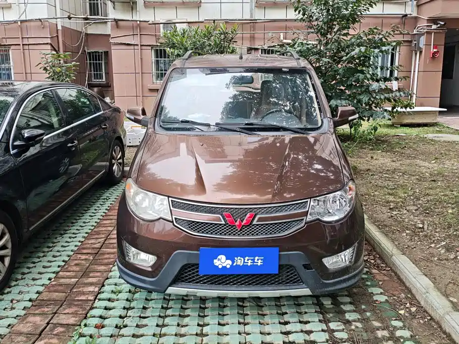 Wuling Hongguang — миниатюра 2