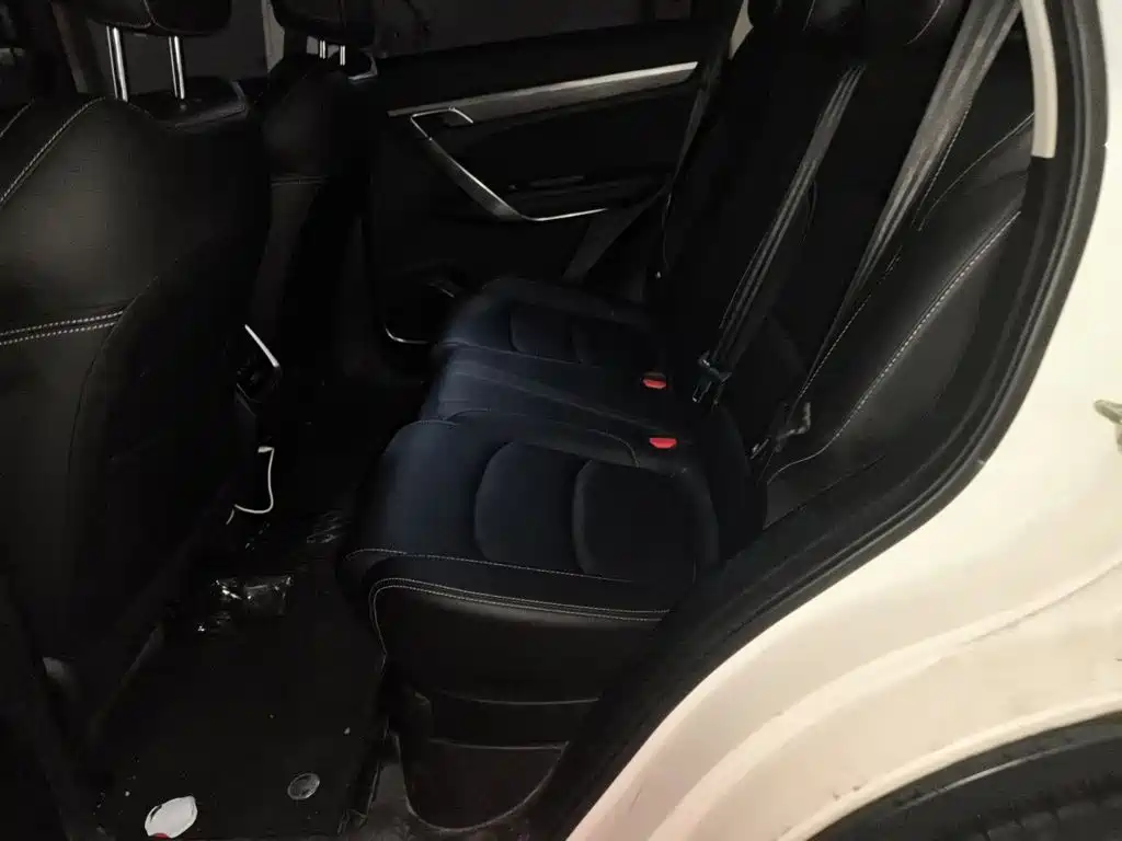 Geely Boyue — миниатюра 15