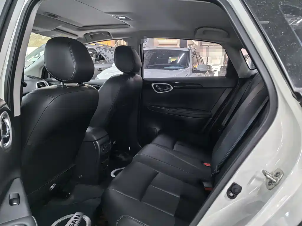 Nissan Sylphy — миниатюра 10