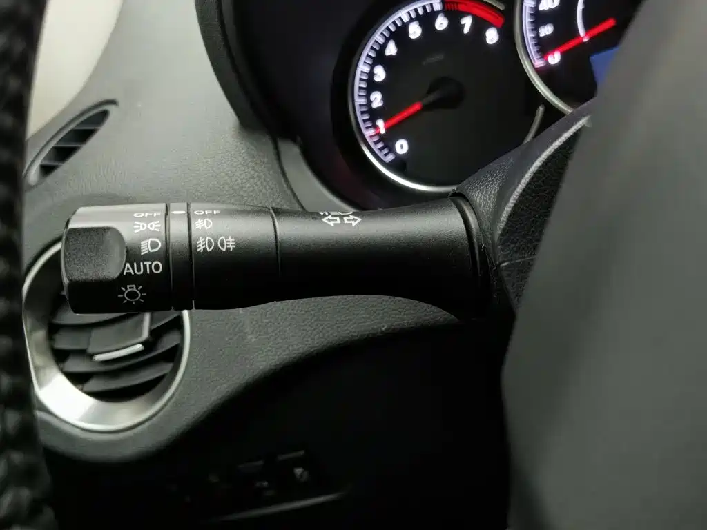 Renault Koleos (Import) — миниатюра 21