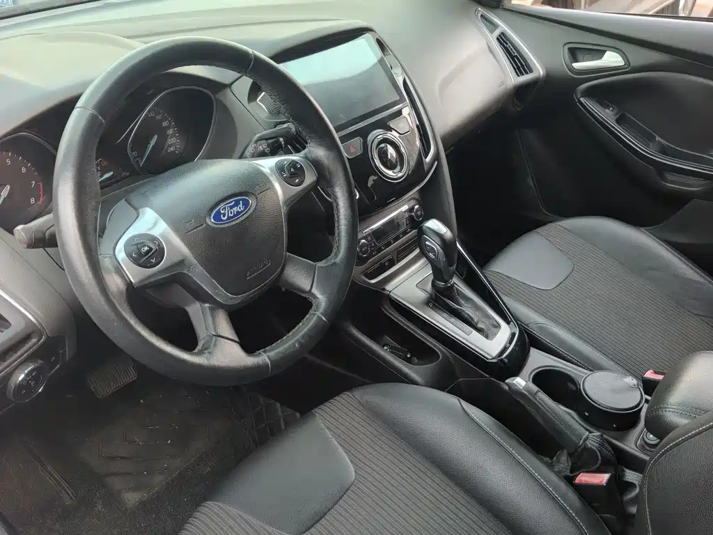 Ford Focus — миниатюра 2