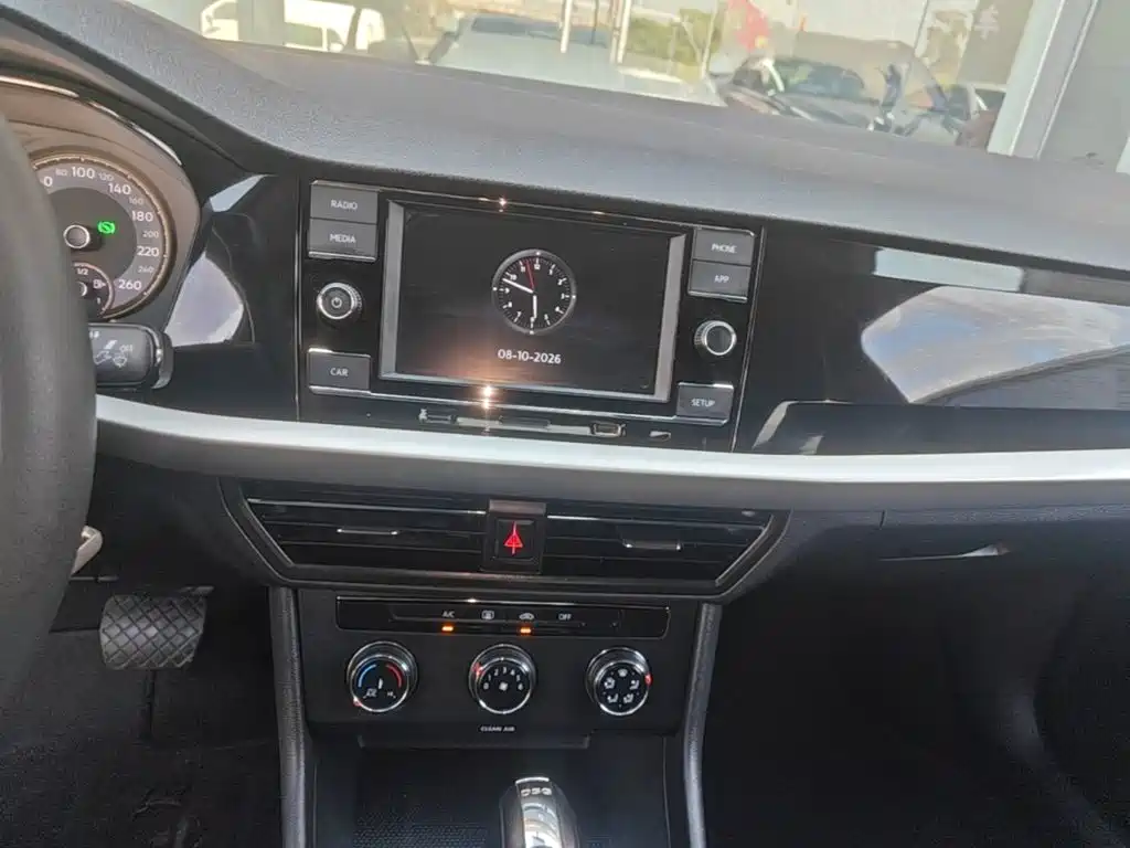 Volkswagen Lavida — миниатюра 13