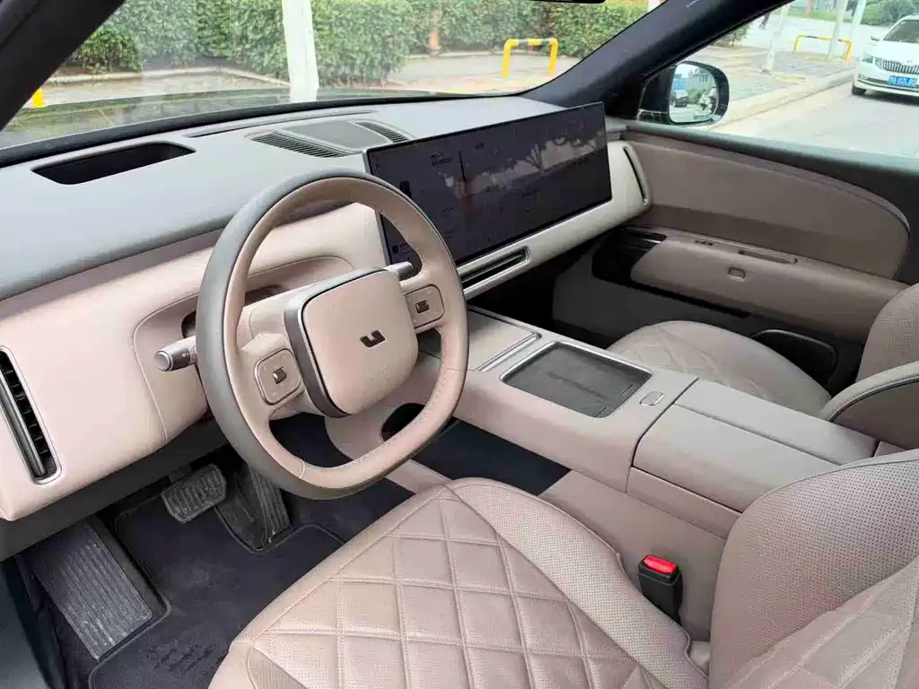 Li Auto Li L9 — миниатюра 4