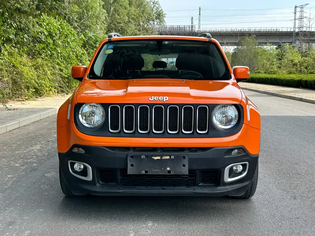 Jeep Renegade — миниатюра 2