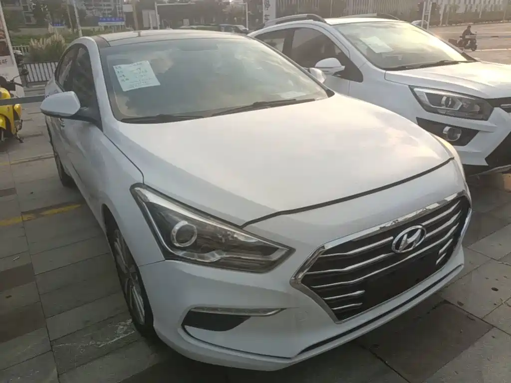 Hyundai Mistra — миниатюра 4