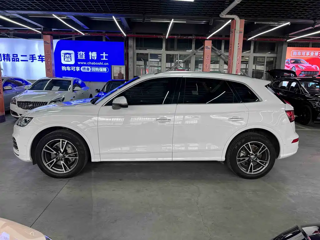 Audi Q5L — миниатюра 8