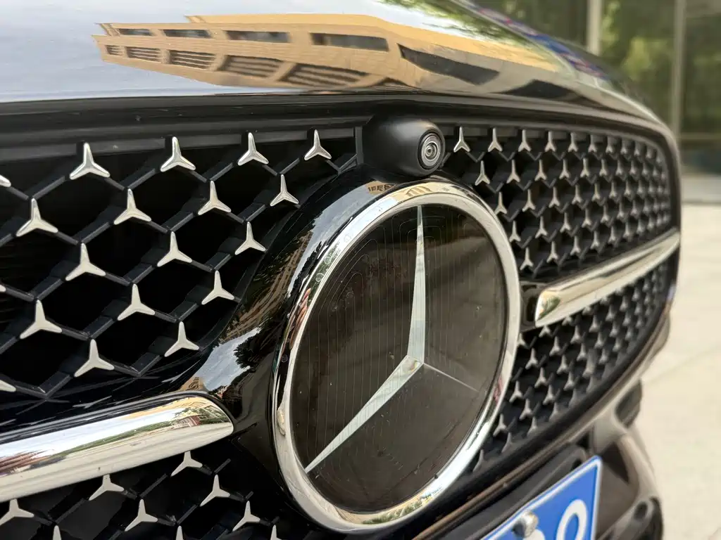 Mercedes-Benz C-Class — миниатюра 21