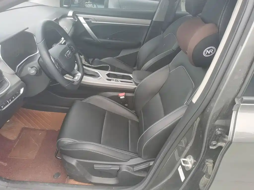 Geely Binyue — миниатюра 15