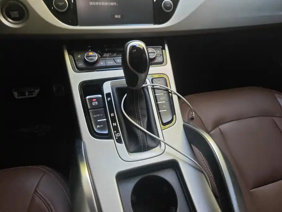 Geely Boyue — миниатюра 16