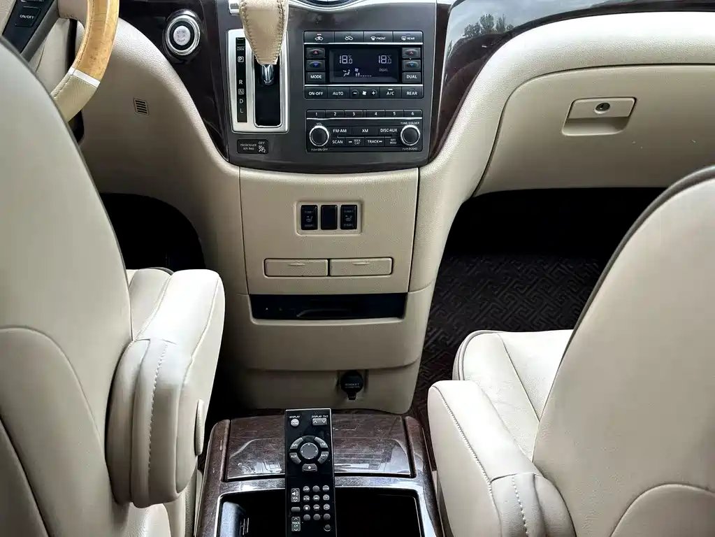 Nissan Quest — миниатюра 19