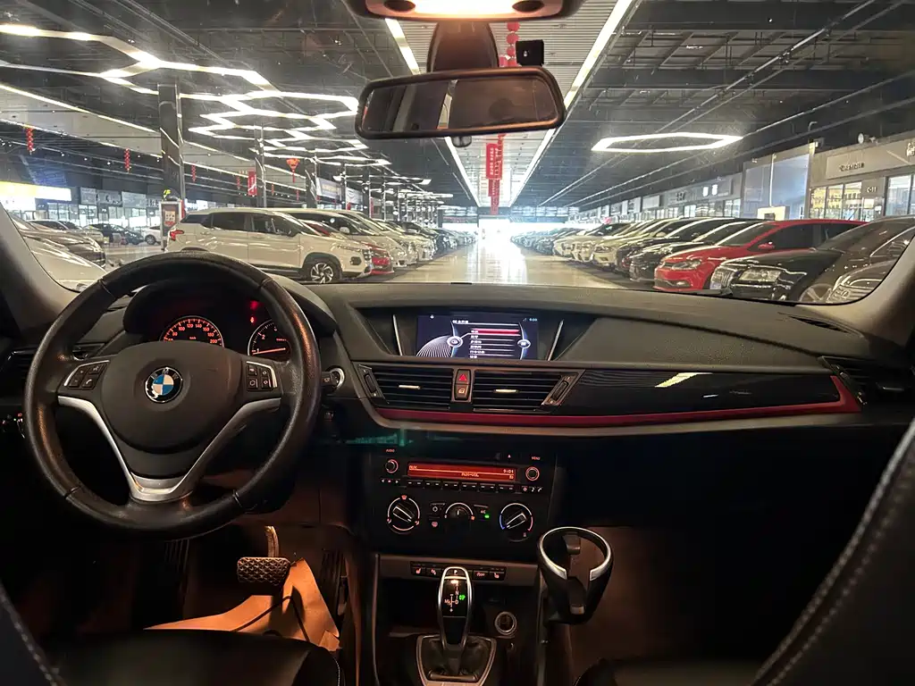 BMW X1 — миниатюра 7