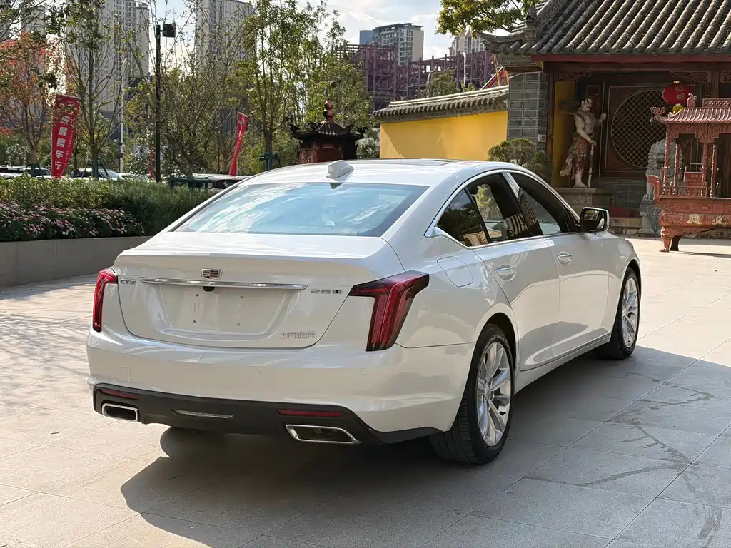 Cadillac CT5 — миниатюра 11