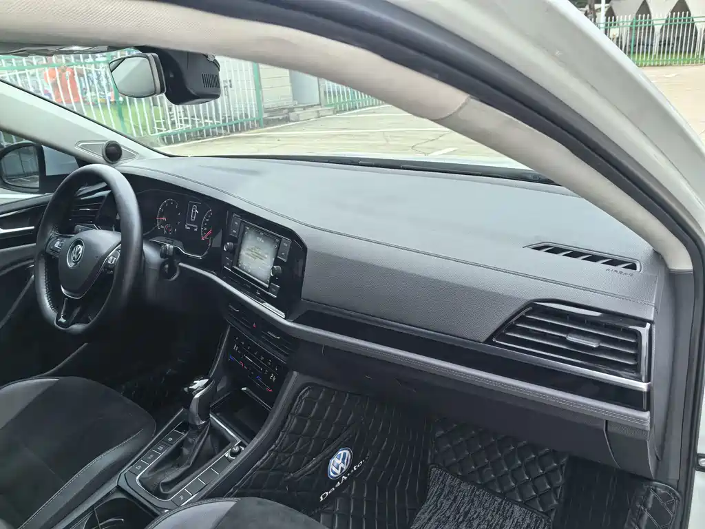 Volkswagen Sagitar — миниатюра 14