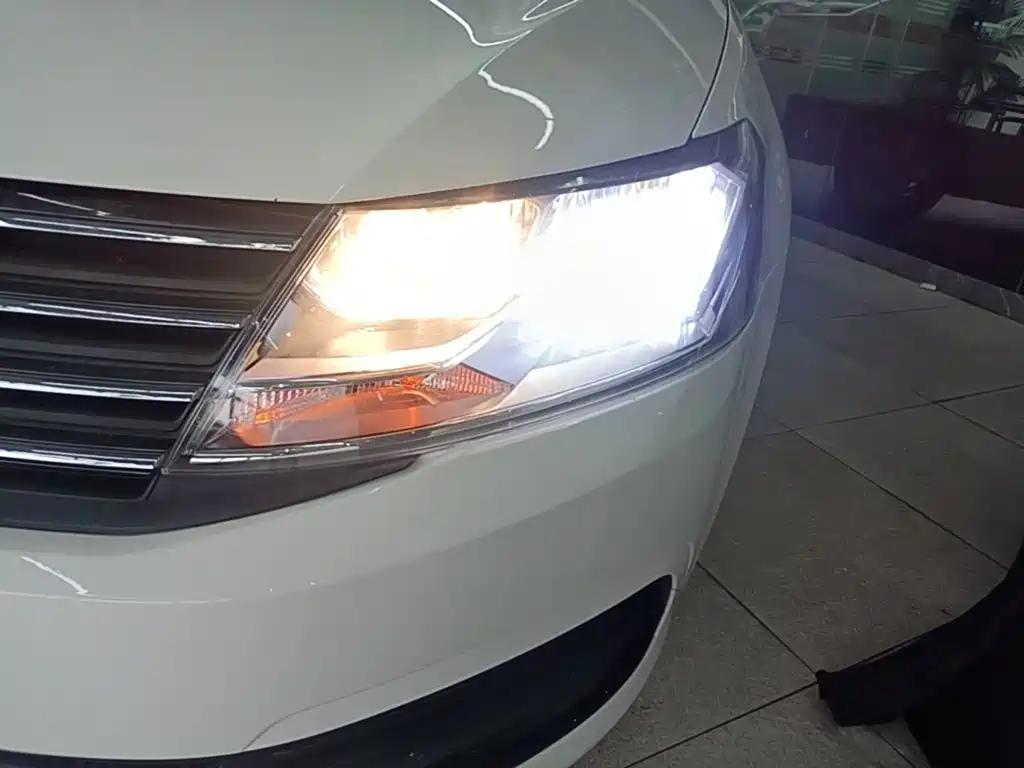 Volkswagen Lavida — миниатюра 24