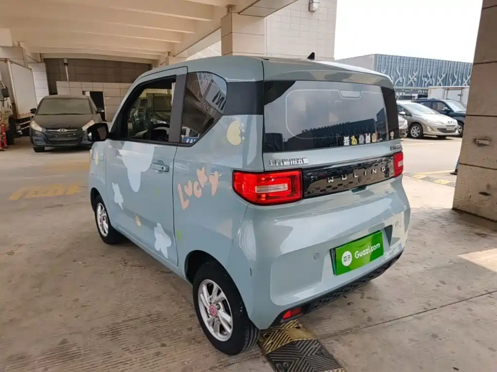 Wuling MINIEV — миниатюра 5