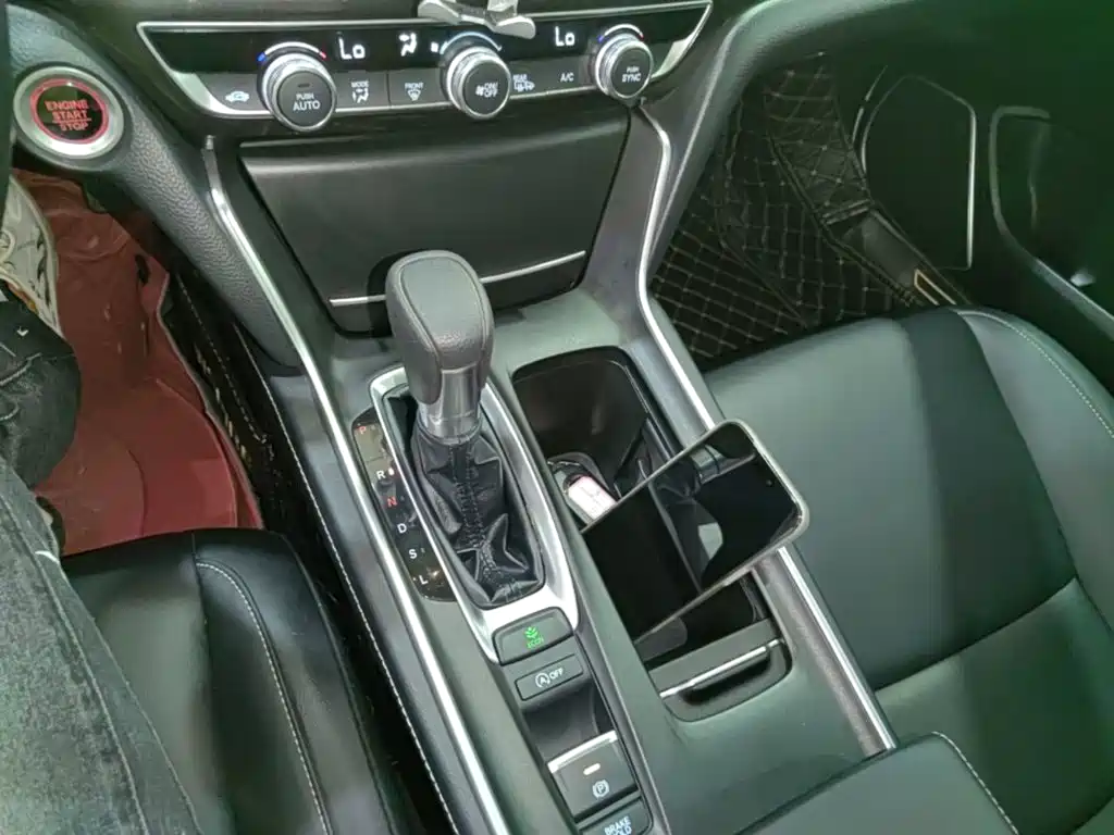 Honda Inspire — миниатюра 14