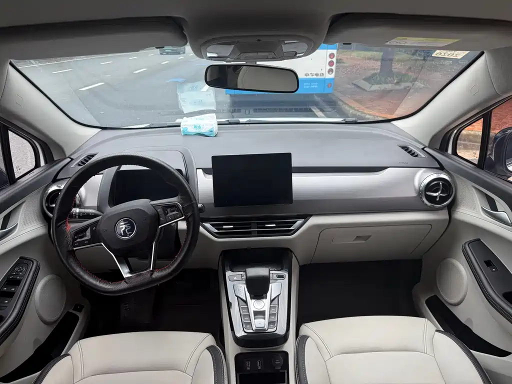 BYD Yuan Pro — миниатюра 5