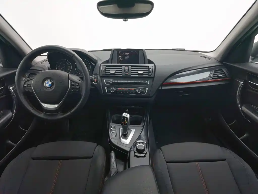 BMW 1 Series (Import) — миниатюра 5