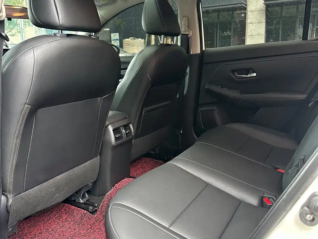 Nissan Sylphy — миниатюра 6