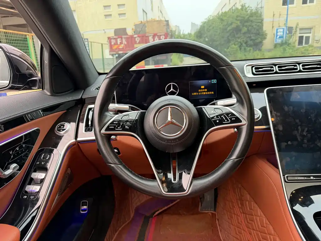 Mercedes-Benz S-Class — миниатюра 11