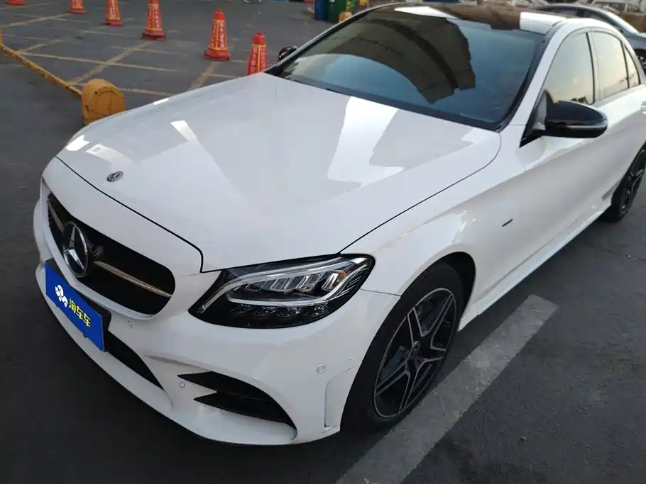 Mercedes-Benz C-Class 2020