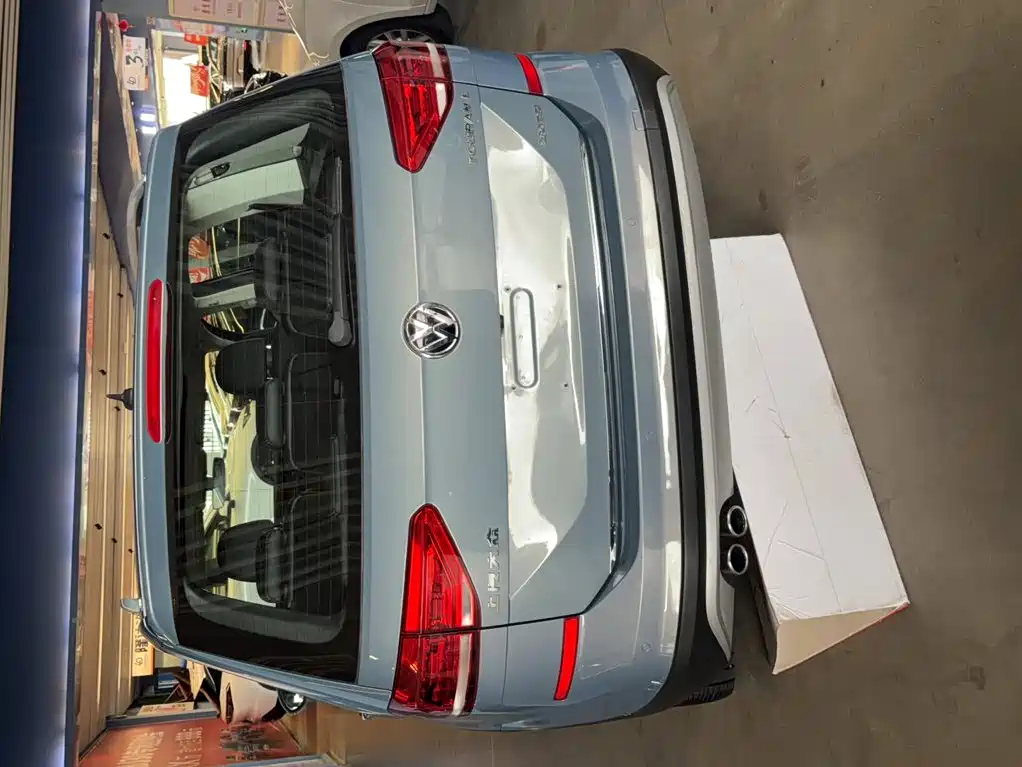 Volkswagen Touran — миниатюра 26