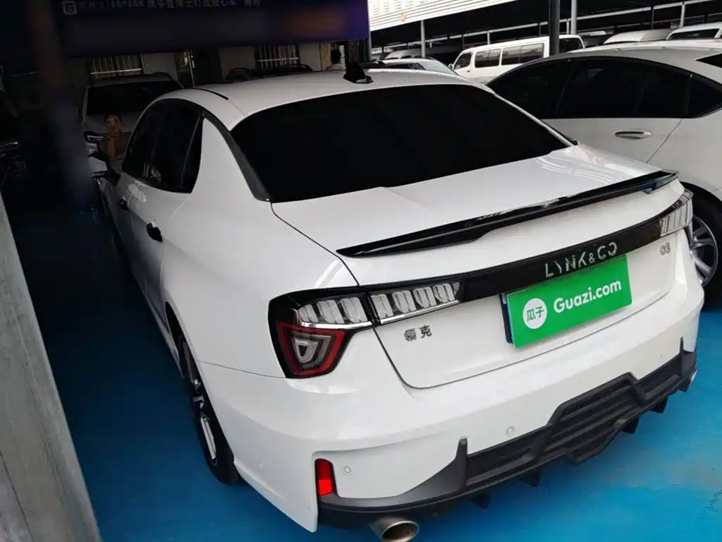 Lynk & Co 03 — миниатюра 5