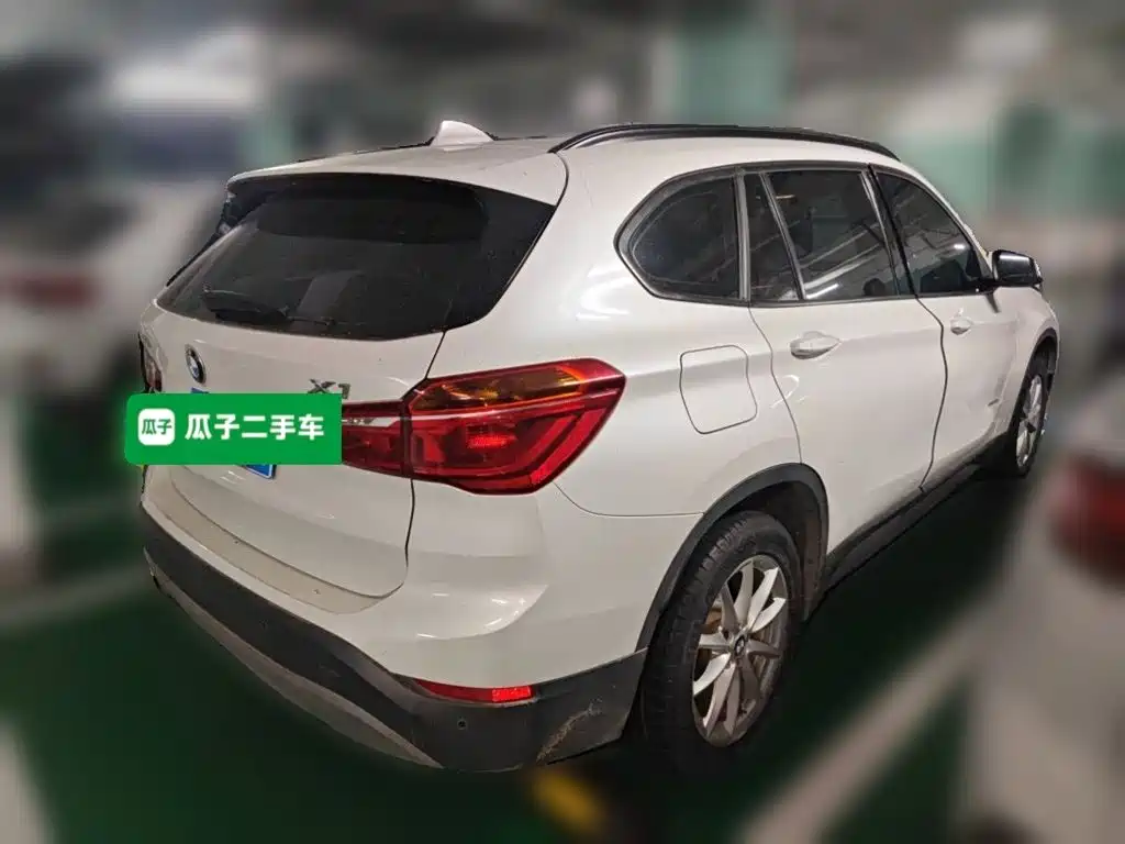 BMW X1 — миниатюра 6