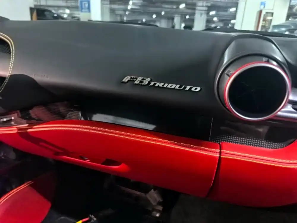 Ferrari F8 — миниатюра 8