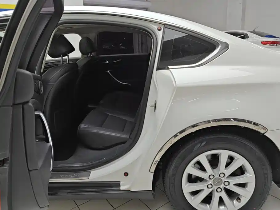 Citroen C5 — миниатюра 11