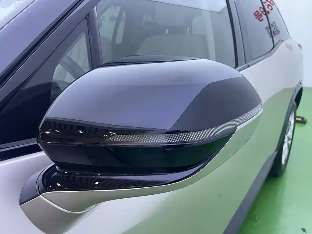 NIO ES8 — миниатюра 10