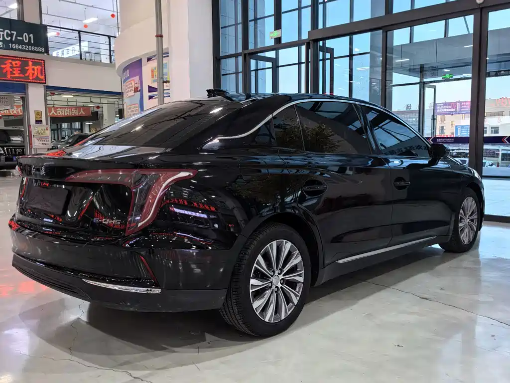 Hongqi Hongqi E-QM5 — миниатюра 23