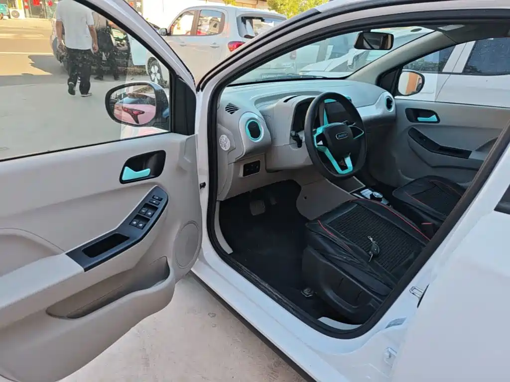 JMEV Yizhi EV2 — миниатюра 16