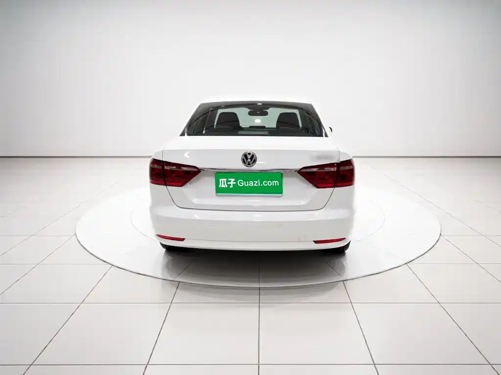 Volkswagen Lavida — миниатюра 3